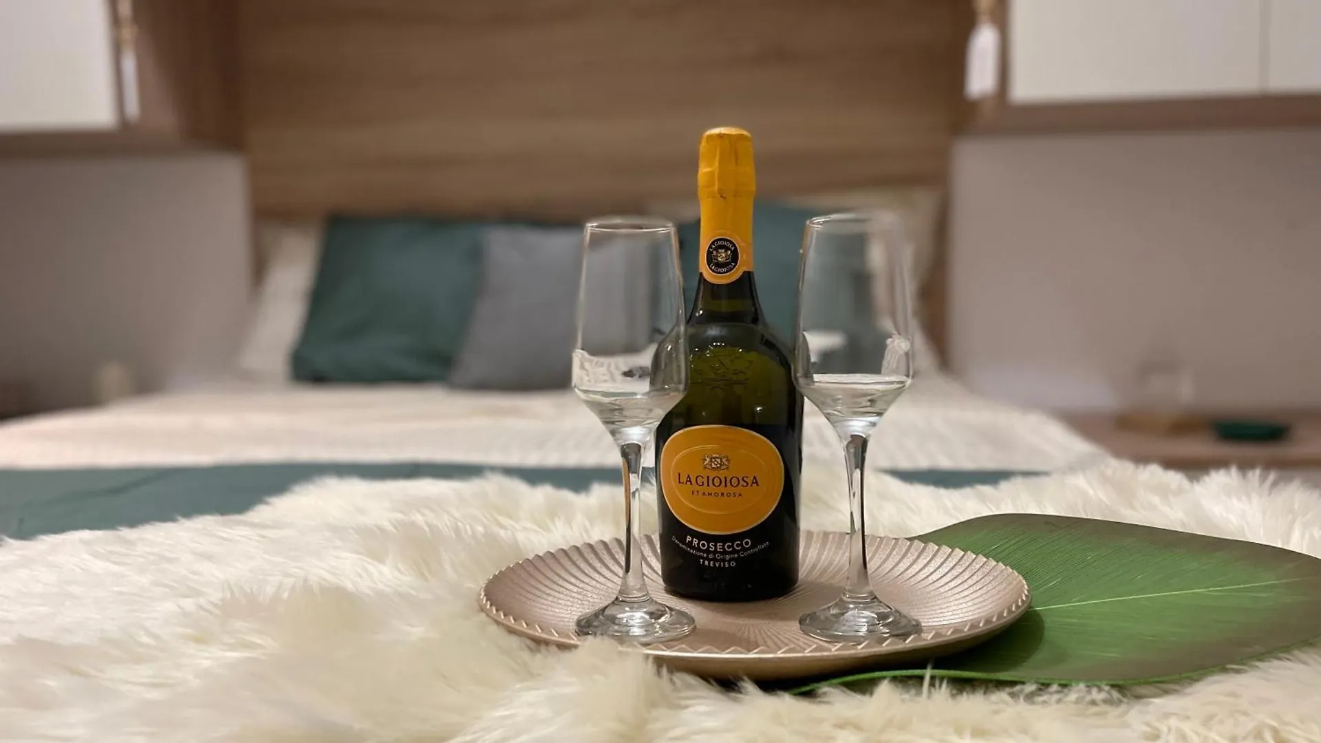 Apartment Sensual Serenity Suite Bukarest